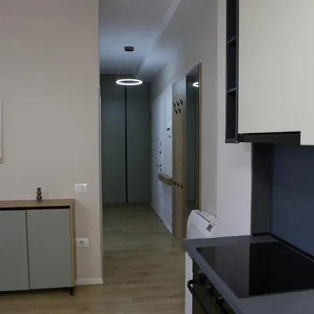 Boulevard View Appartement Tirana